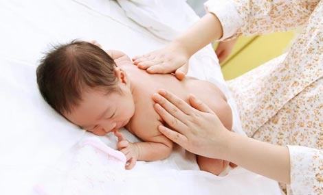 6月27日孕妈妈课堂开始啦！—婴儿抚触让爱在指尖流淌!