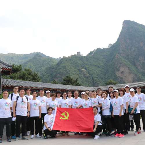長城碑林永不朽·紅色精神代代傳