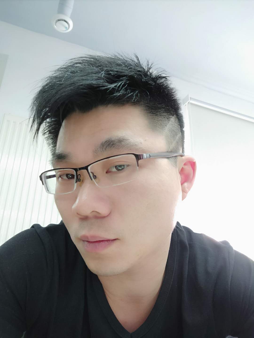 文案——劉琪簡歷