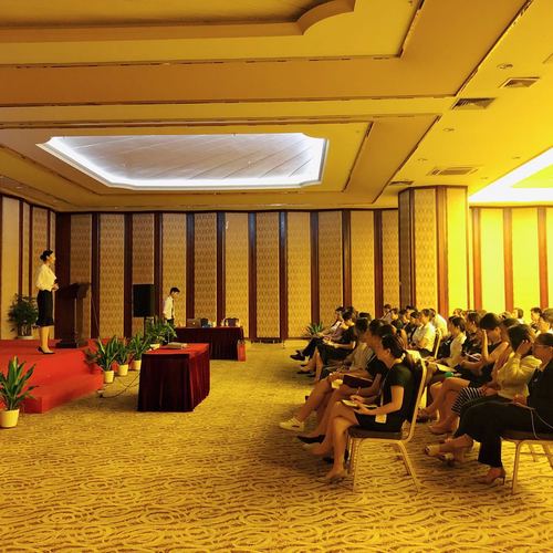 佛山會議培訓場地租用哪家價格低，最理想？專業推薦！居然之家