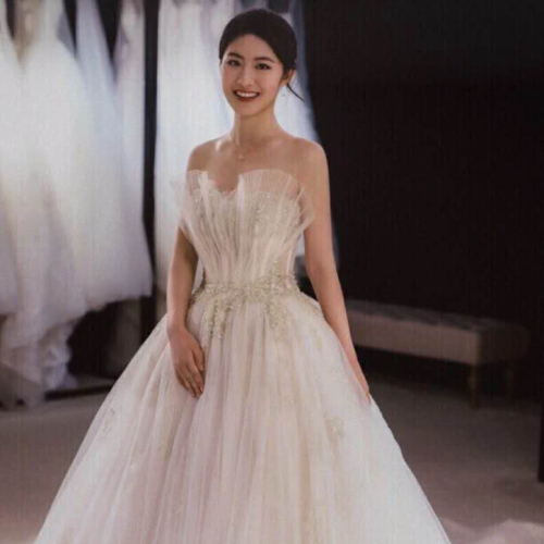 莫的婚紗禮服造型館