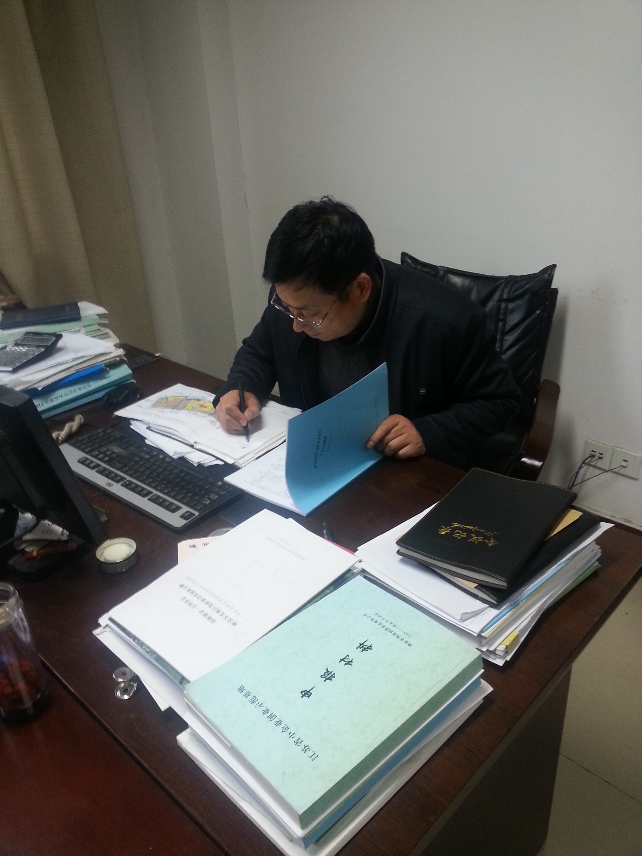 用爱岗敬业诠释党员的责任与担当---王成林