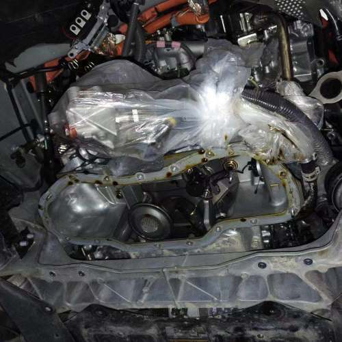 100萬雷克**新車無端拉缸！！車主傻了！！！