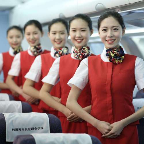 空乘面試真題材料限時免費領去啦！！！