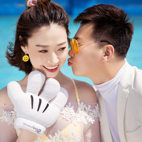 王兴洋 and 孟男的婚礼邀请函