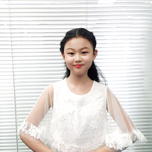 李芮馨